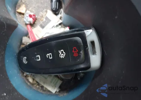 2014 Ford Escape Titanium z USA, uszkodzony, nr VIN 1FMCU9J97EUB42442